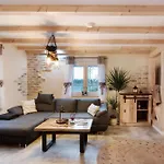 Holiday home Kernsaniertes Anna