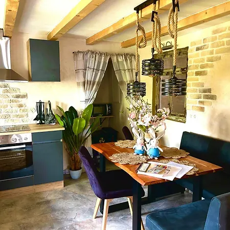 Holiday home Kernsaniertes Anna